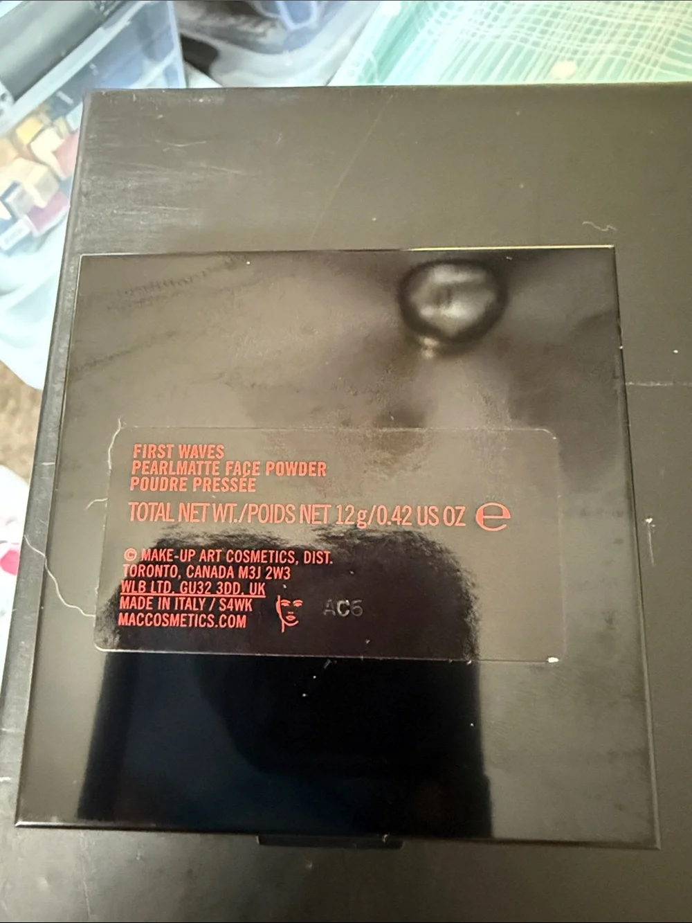 MAC Cosmetics Minhu Collection Compact Powder - Black Packaging with Red Logo